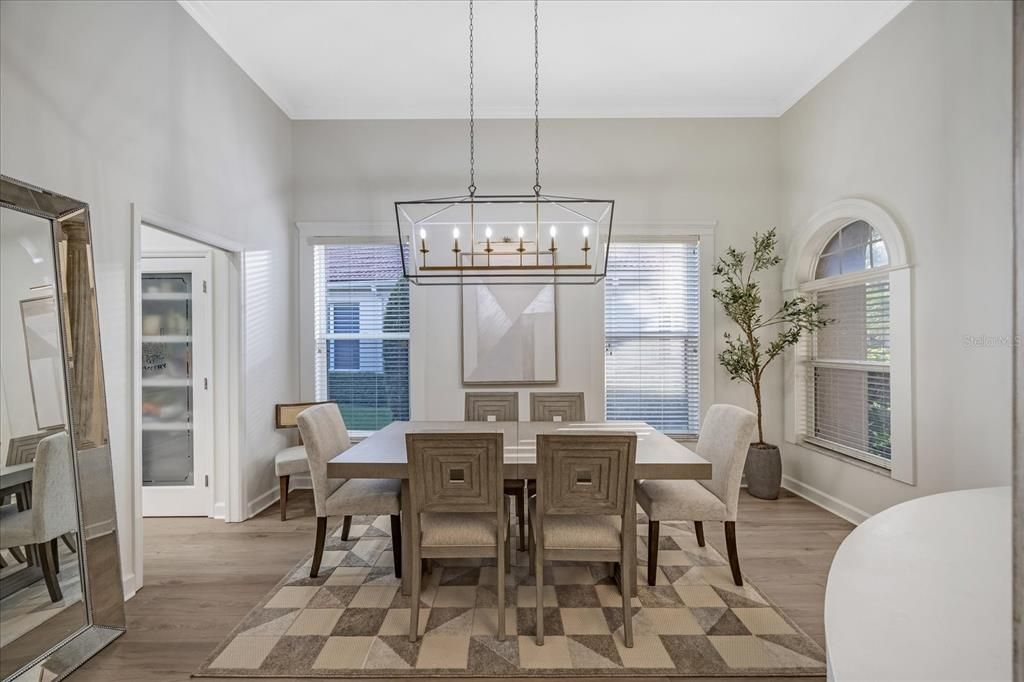 Chandelier, Dining room, Interior, Pendant Lights, Wood Texture Flooring