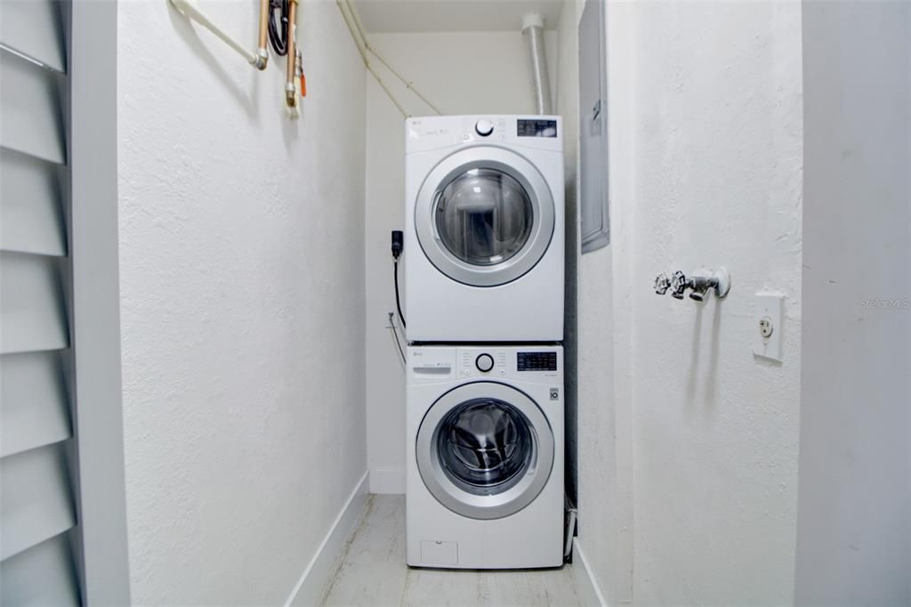 Interior, Utility Closets, Washer
