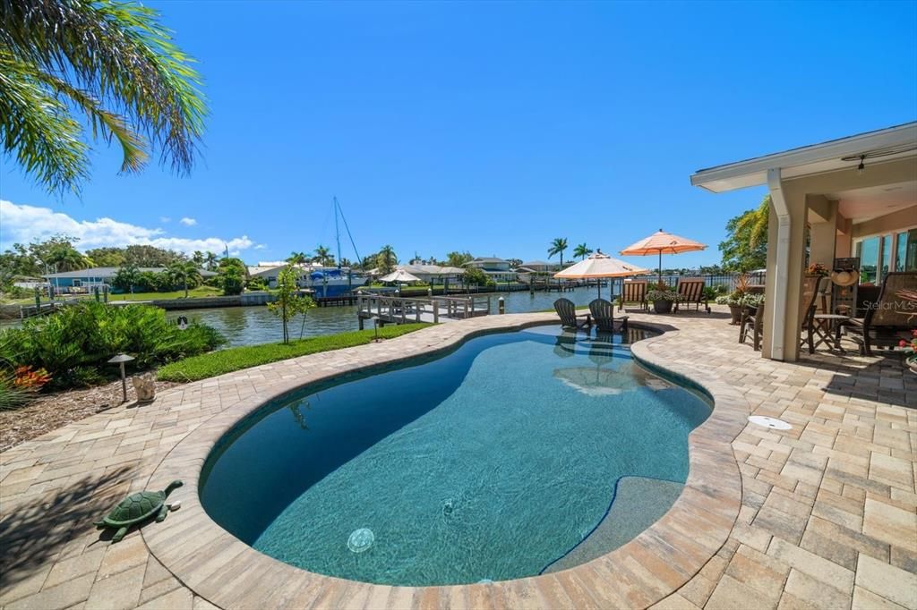 Exterior, Pool, Water