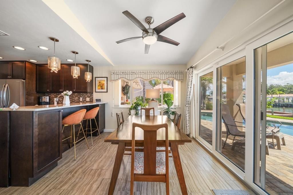 Dining room, Interior, Kitchen, Pendant Lights, Recessed Lighting, Stainless Steel Appliances