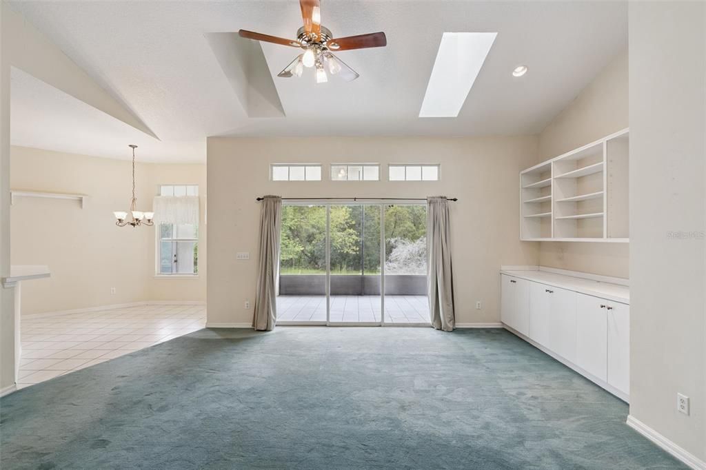 Chandelier, Empty room, Interior, Recessed Lighting
