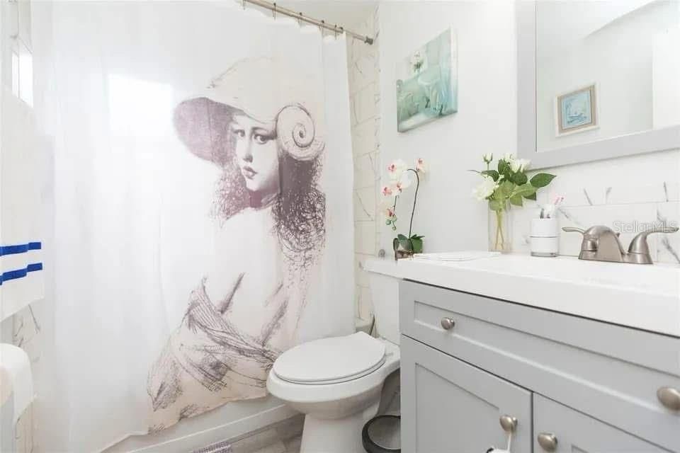Bathroom, Interior