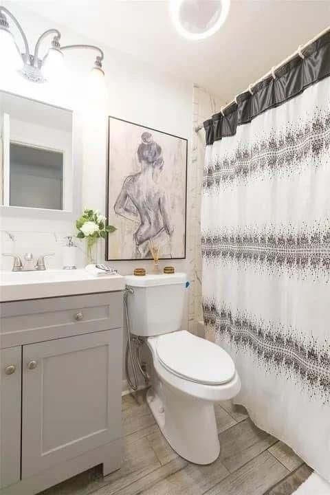 Bathroom, Interior, Wood Texture Flooring