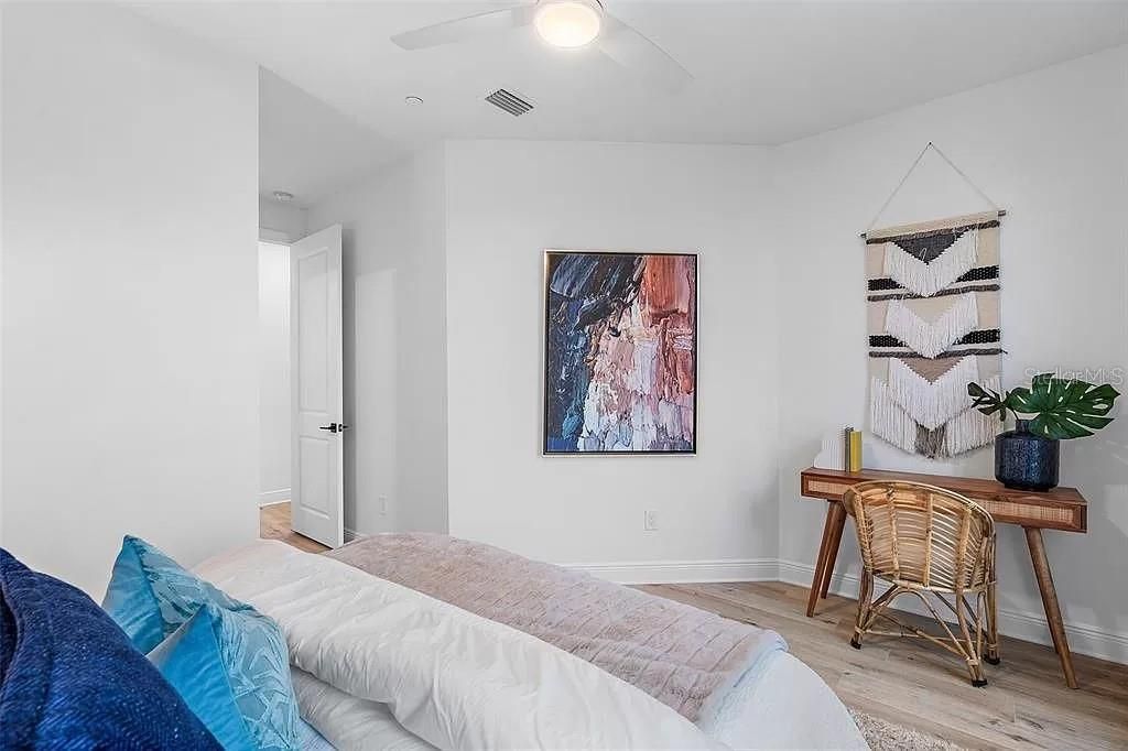 Bedroom, Interior, Wood Texture Flooring