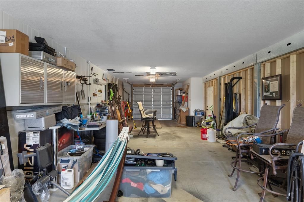 Garage, Interior