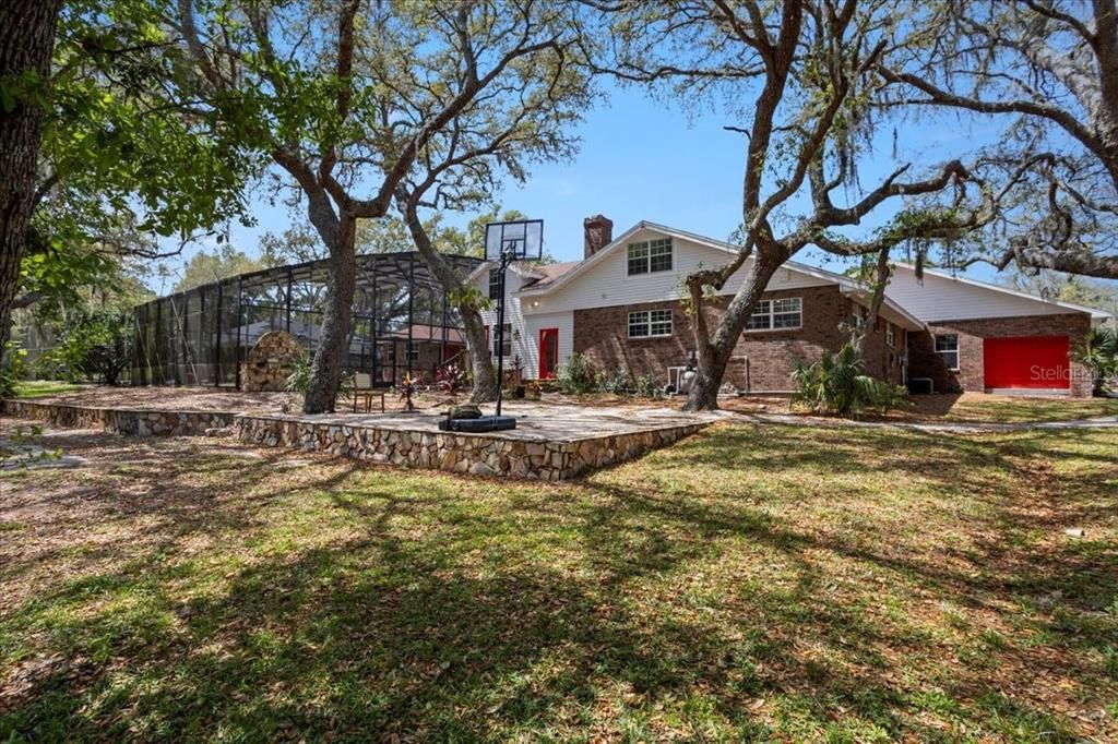 Backyard, Exterior