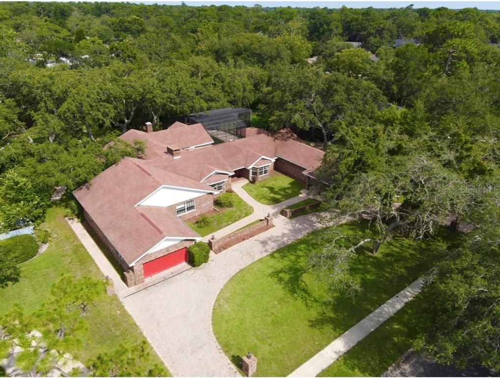 Exterior, Drone