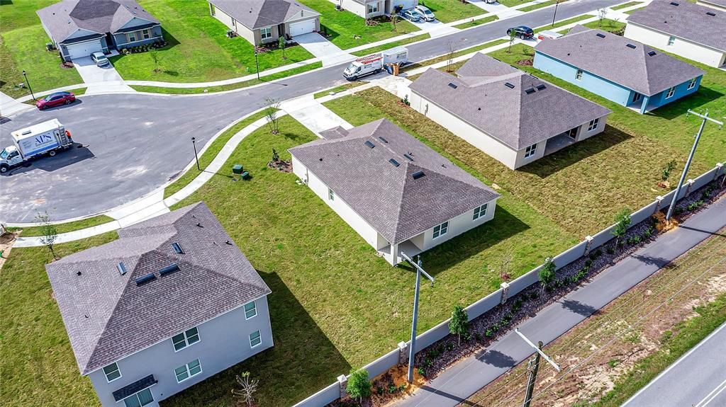Exterior, Drone