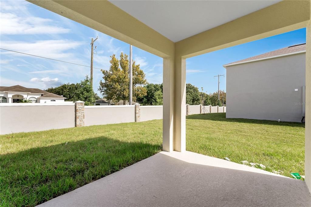 Backyard, Exterior