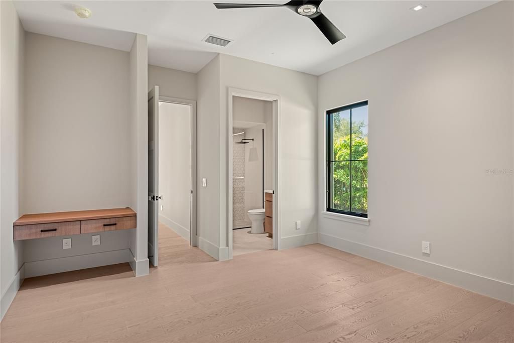 Bathroom, Interior, Recessed Lighting, Wood Texture Flooring