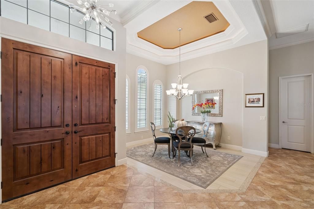 Chandelier, Dining room, Interior