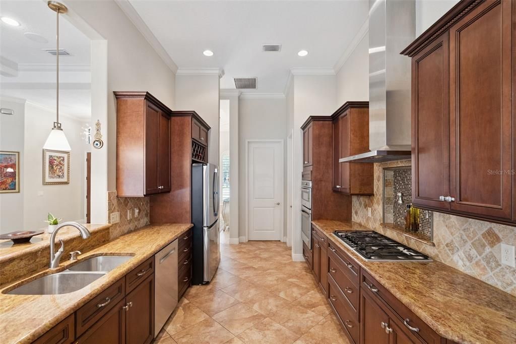 Interior, Kitchen, Pendant Lights, Recessed Lighting