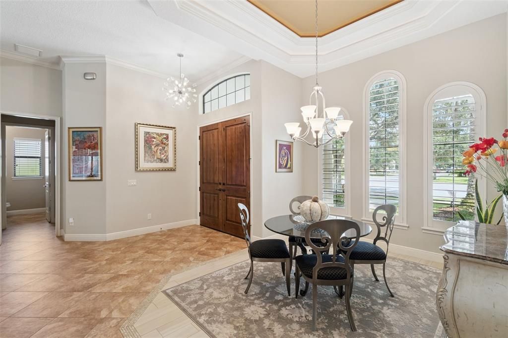 Chandelier, Dining room, Interior, Pendant Lights