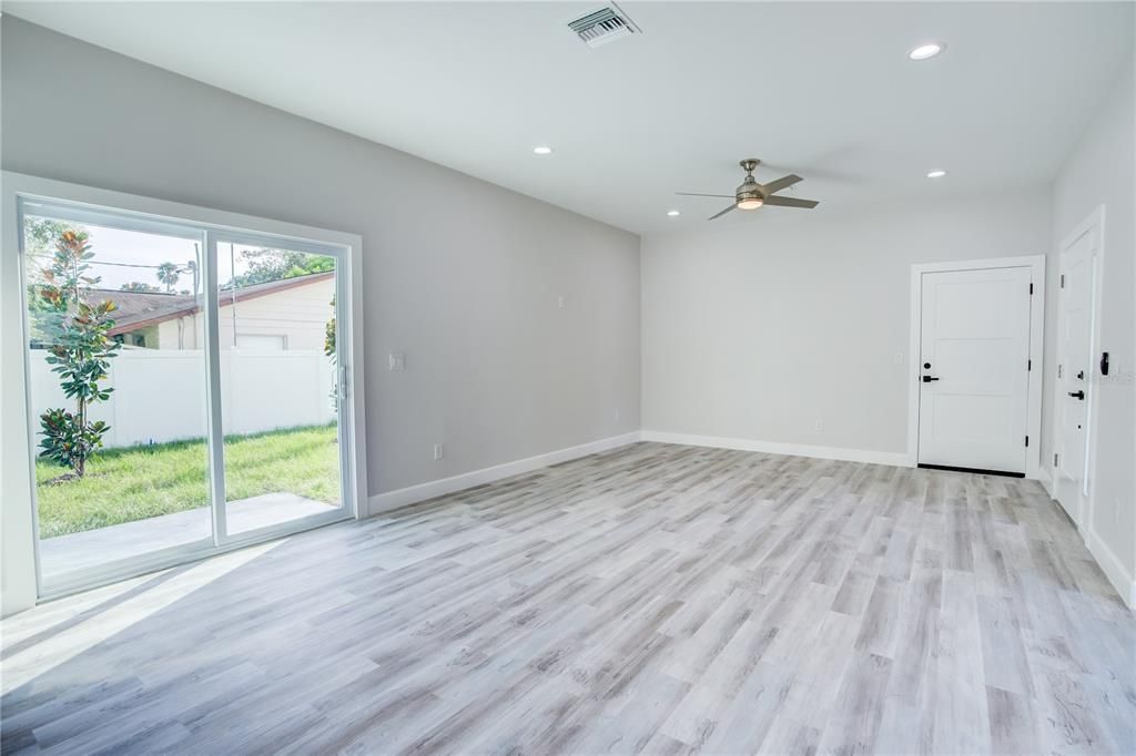 Empty room, Interior, Recessed Lighting, Wood Texture Flooring