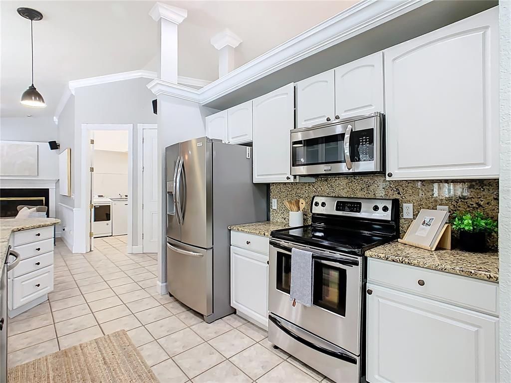 Interior, Kitchen, Pendant Lights, Washer