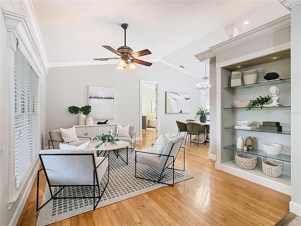 Dining room, Interior, Living room, Pendant Lights, Recessed Lighting, Wood Texture Flooring