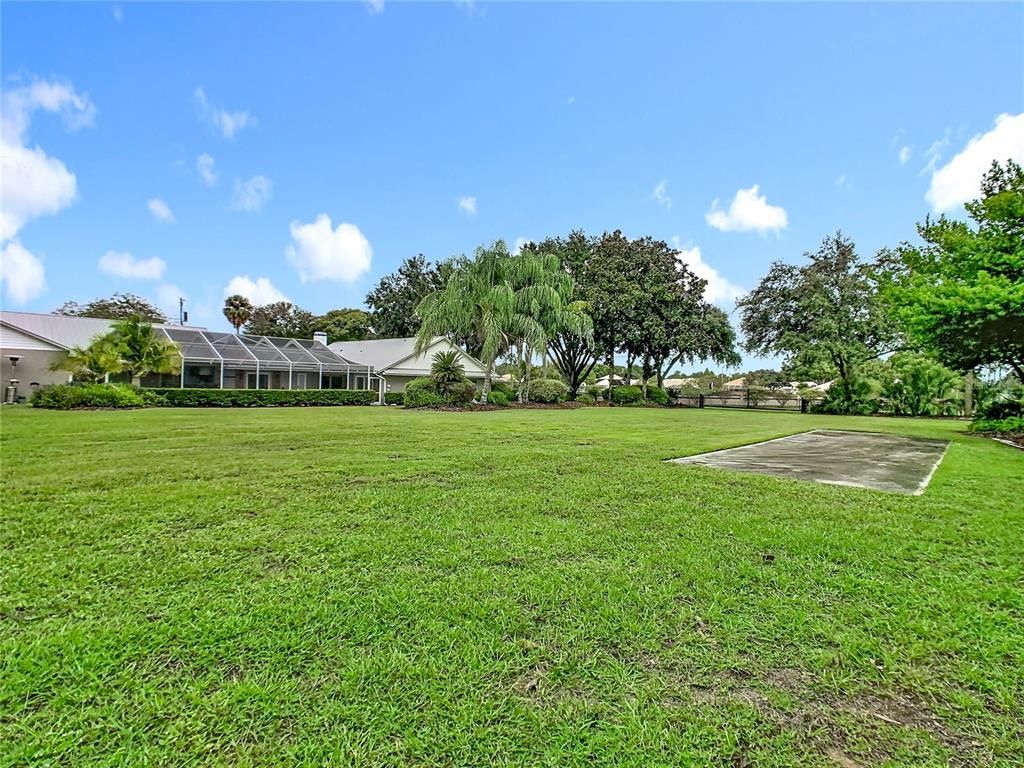 Backyard, Exterior