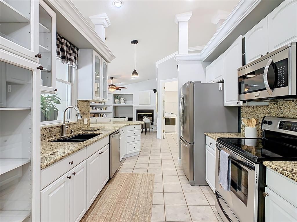 Interior, Kitchen, Pendant Lights, Recessed Lighting