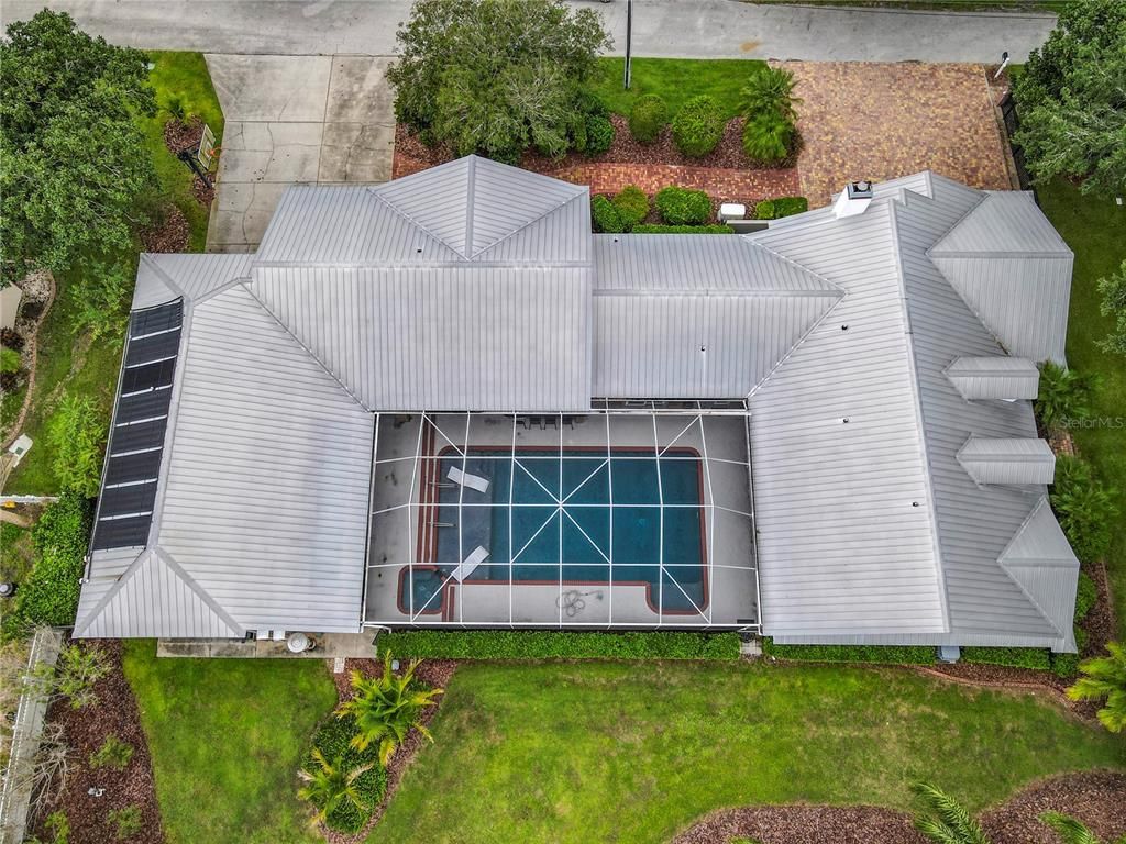 Exterior, Drone