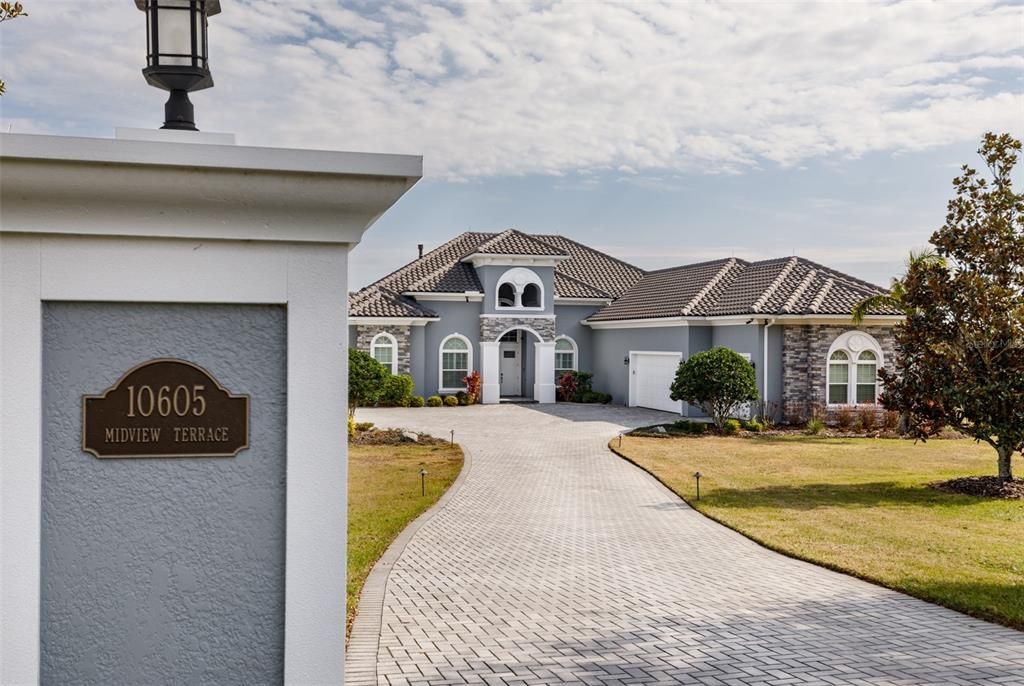 Exterior, Facade, Mediterranean