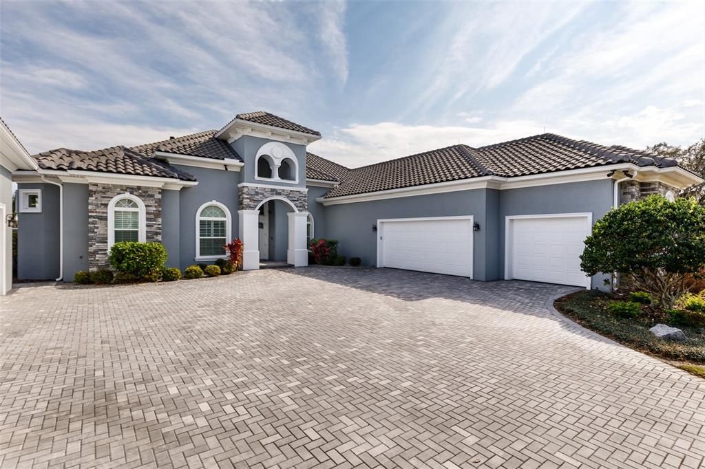 Attached, Exterior, Facade, Mediterranean