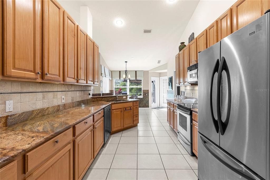 Interior, Kitchen, Pendant Lights, Recessed Lighting, Stainless Steel Appliances