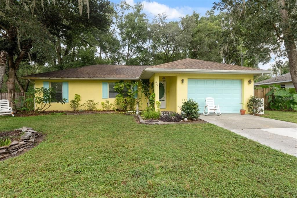 Attached, Backyard, Exterior, Facade, Ranch
