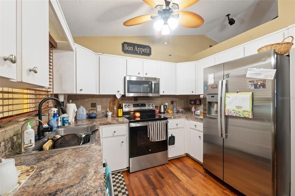 Interior, Kitchen, Stainless Steel Appliances, Wood Texture Flooring