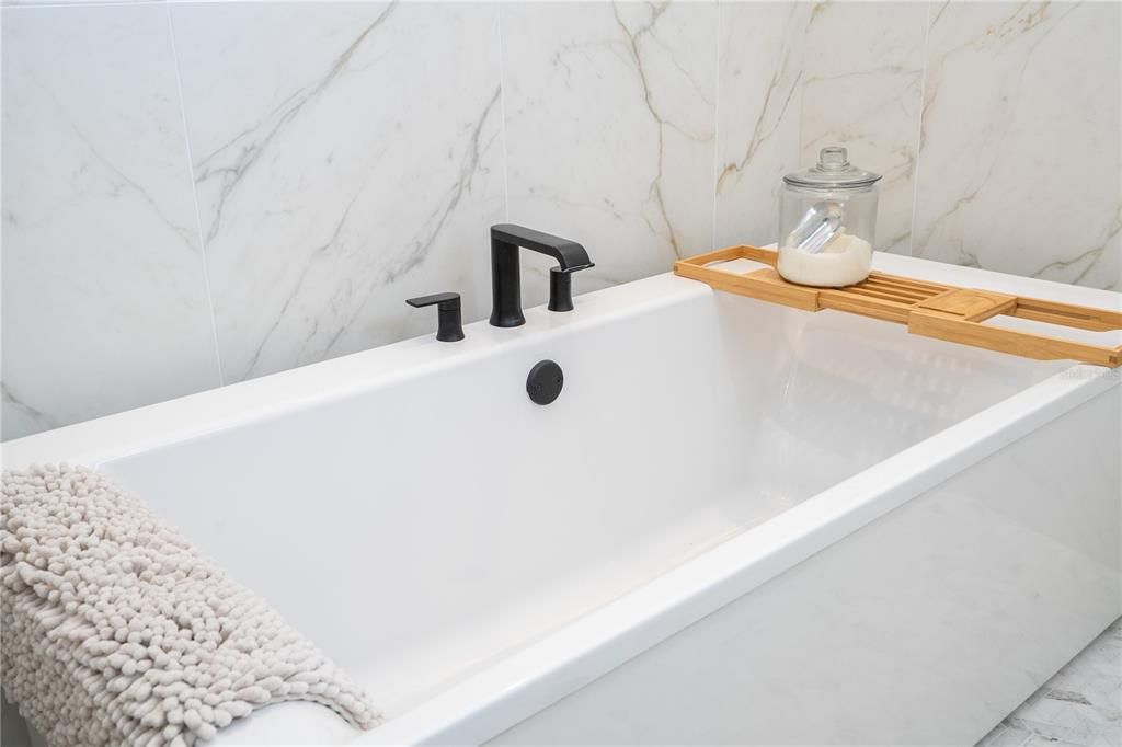 Bathroom, Interior, Marble, Marble Walls