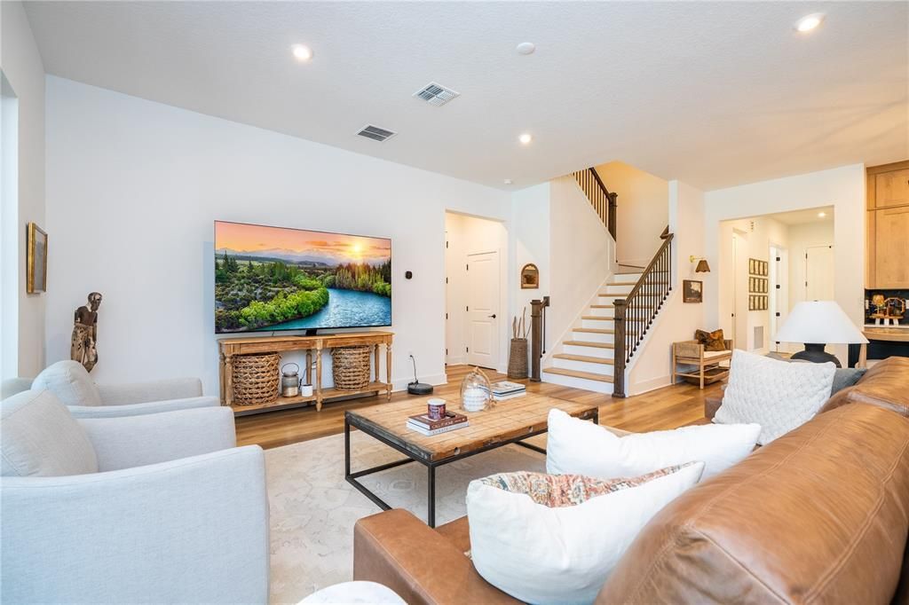 Interior, Living room, Recessed Lighting, Wood Texture Flooring