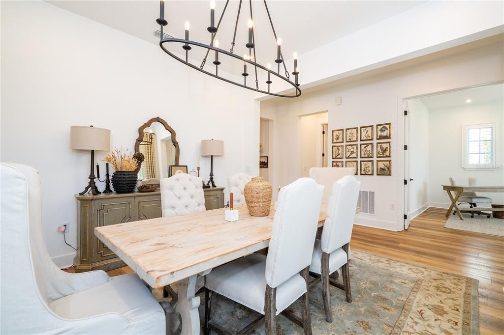 Chandelier, Dining room, Interior, Recessed Lighting, Wood Texture Flooring