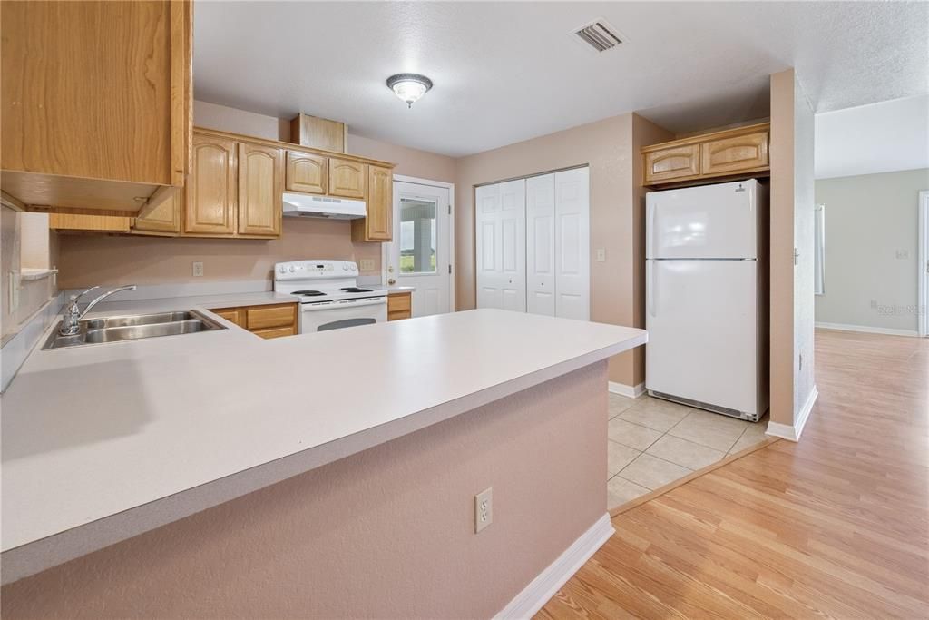 Interior, Kitchen, Wood Texture Flooring