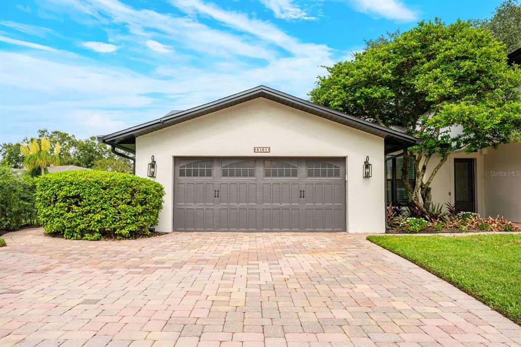 Detached Garage, Exterior