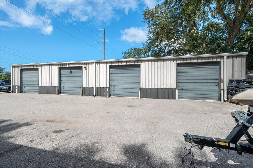 Detached Garage, Exterior