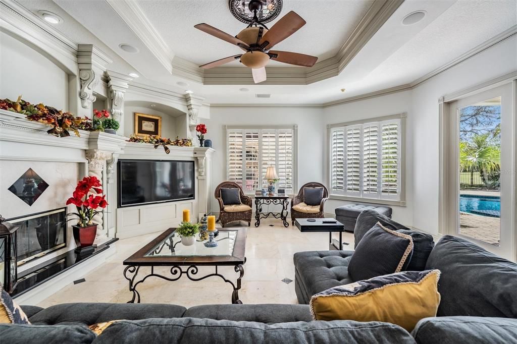 Fireplace, Interior, Living room, Recessed Lighting