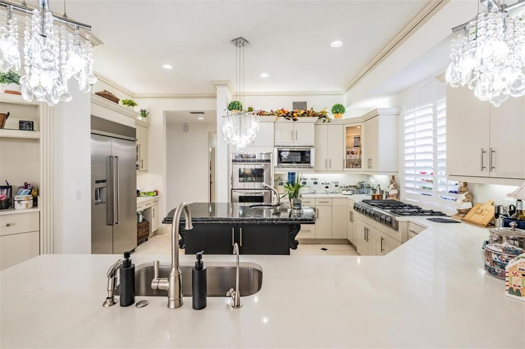 Chandelier, Interior, Kitchen, Pendant Lights, Recessed Lighting, Stainless Steel Appliances