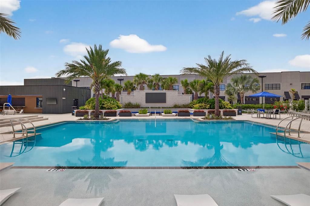 Exterior, Pool