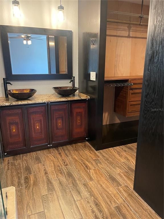 Bathroom, Dual Sink Vanities, Interior, Wood Texture Flooring