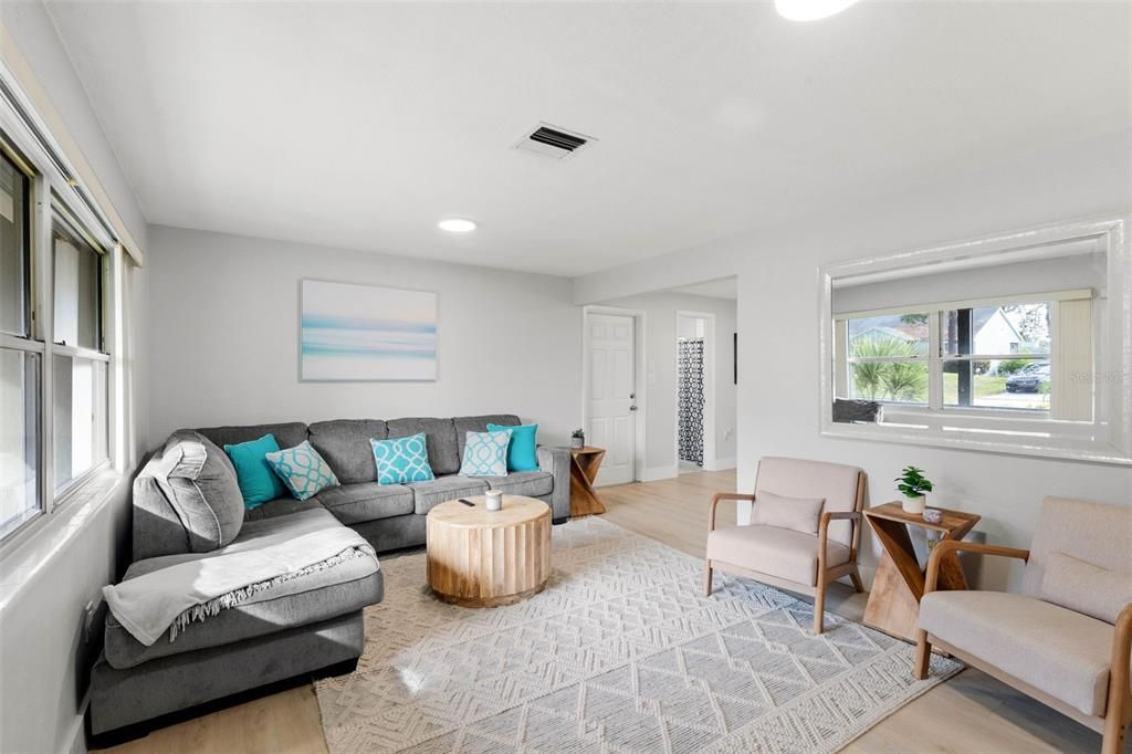 Interior, Living room, Recessed Lighting, Wood Texture Flooring