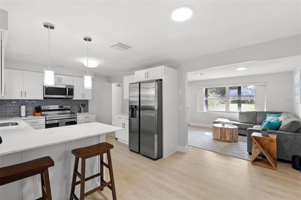 Interior, Kitchen, Living room, Pendant Lights, Recessed Lighting, Stainless Steel Appliances, Wood Texture Flooring