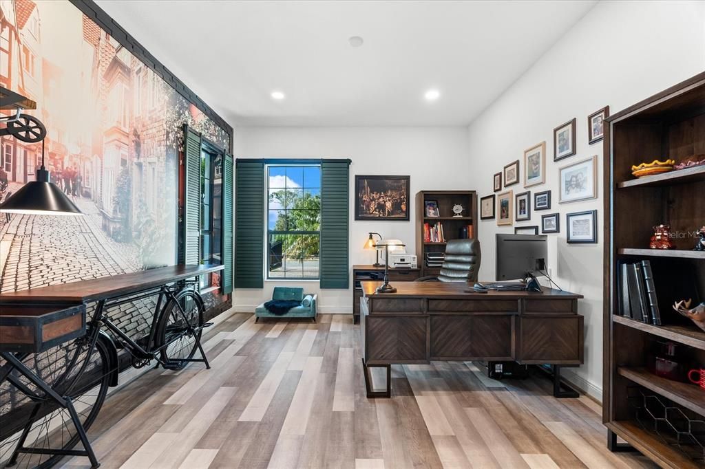 Home Office, Interior, Recessed Lighting, Wood Texture Flooring