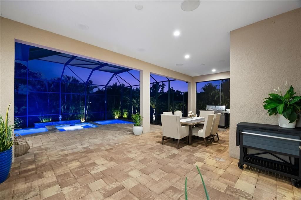 Dining room, Glass Ceilings, Interior, Pool, Recessed Lighting, Sun Room
