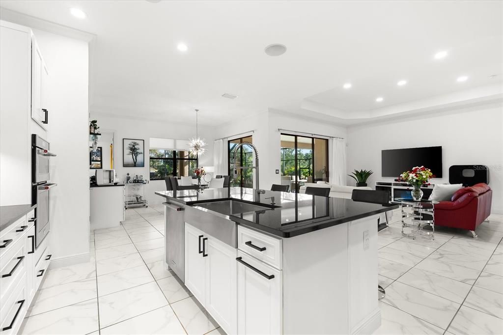 Chandelier, Dining room, Interior, Kitchen, Living room, Marble, Pendant Lights, Recessed Lighting