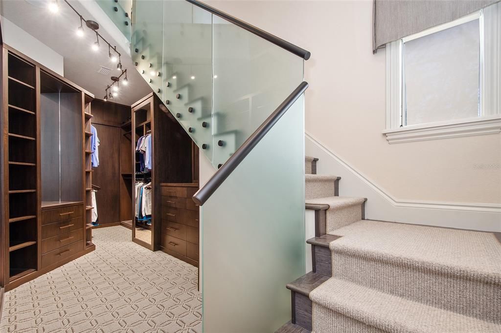 Interior, Walk-in Closets