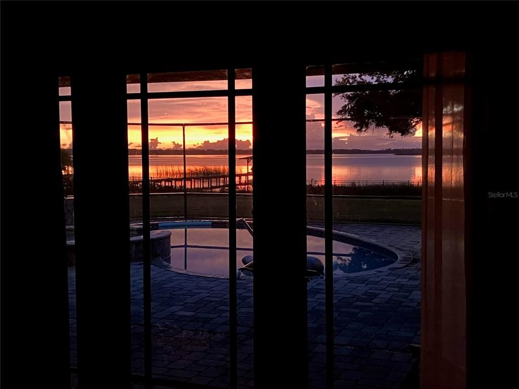 Exterior, Hot Tub, Pool, Water