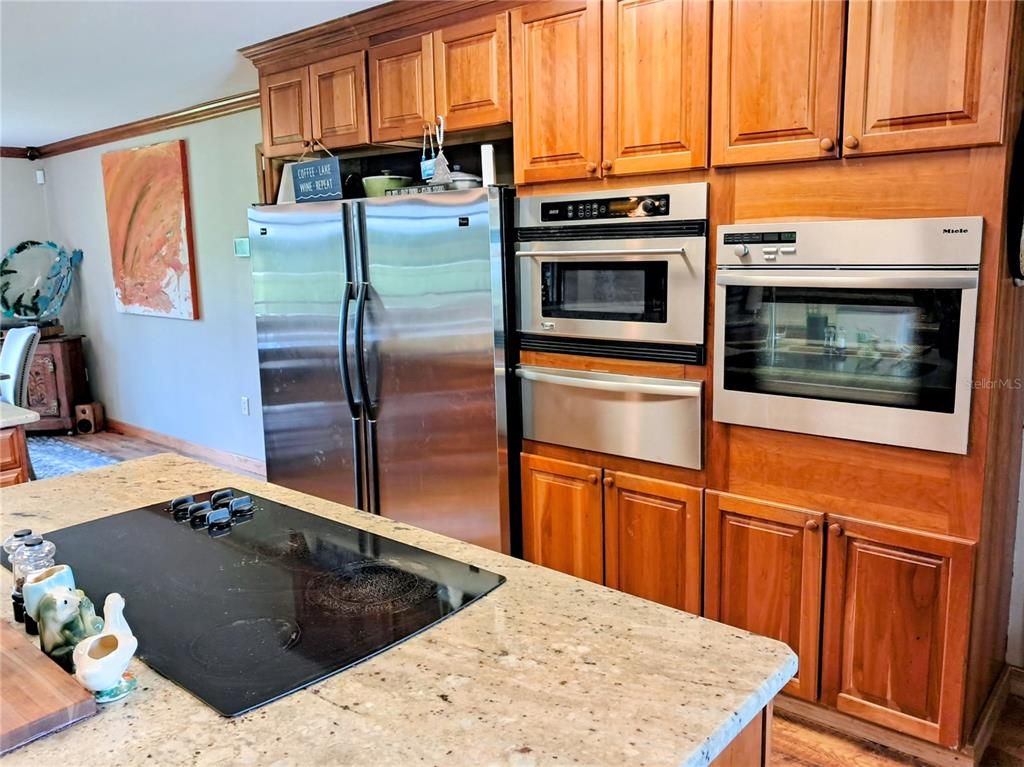 Interior, Kitchen, Stainless Steel Appliances