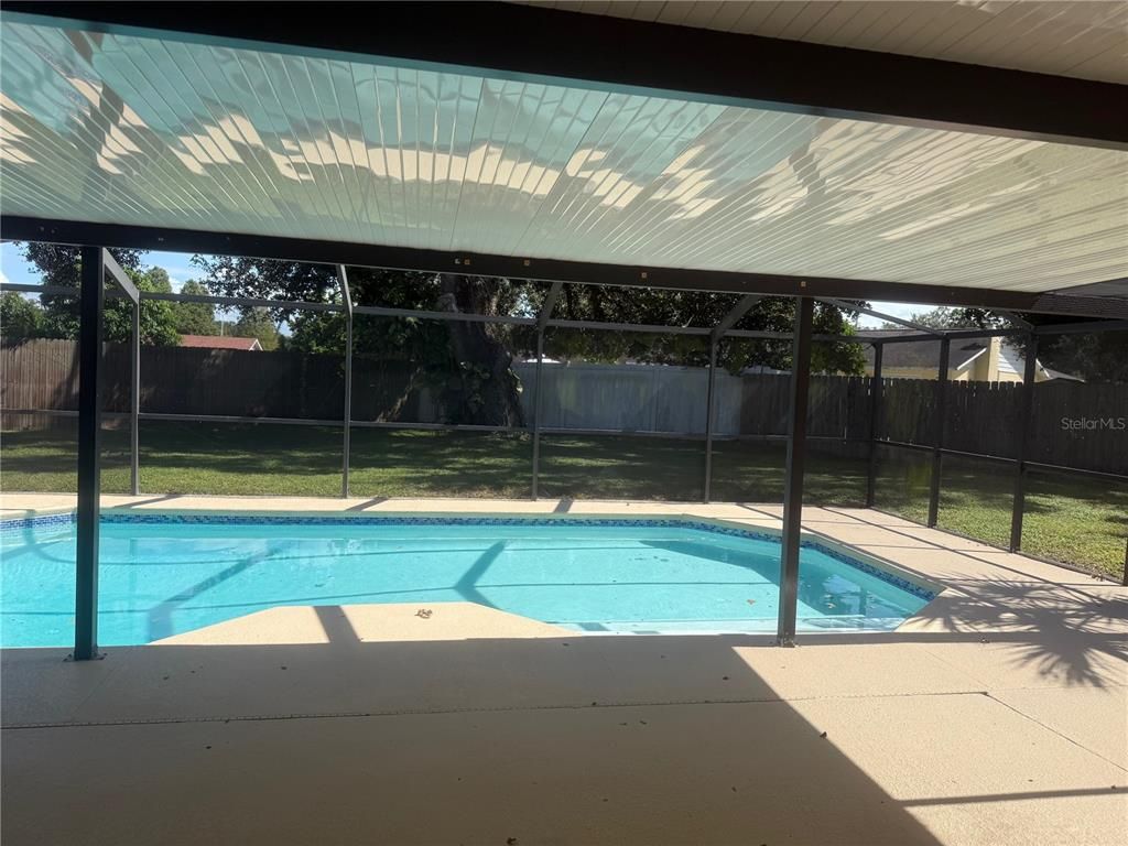 Interior, Pool, Sun Room
