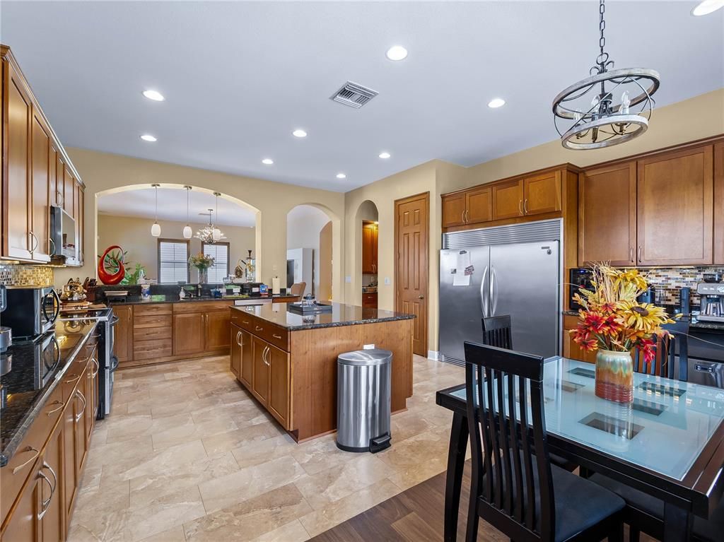 Dining room, Interior, Kitchen, Pendant Lights, Recessed Lighting, Stainless Steel Appliances