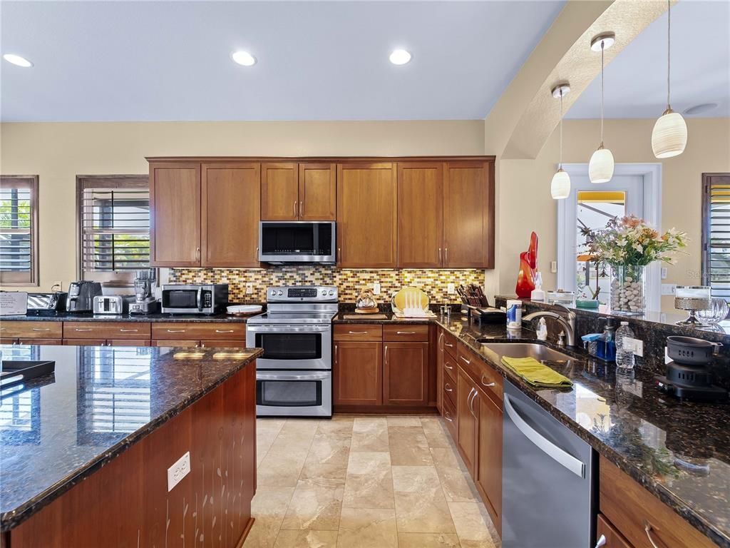 Interior, Kitchen, Pendant Lights, Recessed Lighting, Stainless Steel Appliances