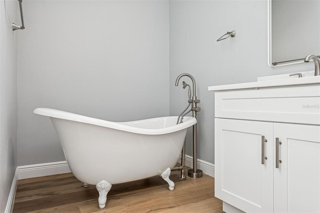 Bathroom, Free Standing Baths, Interior, Wood Texture Flooring